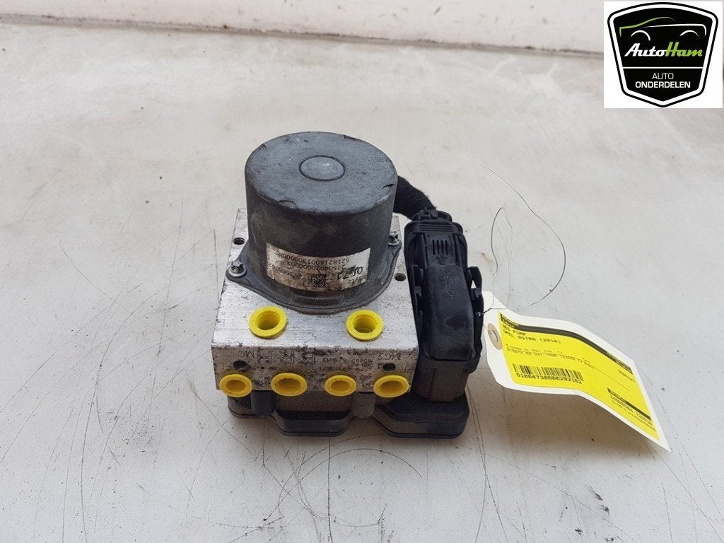 ABS POMP ABS Astra K Sports Tourer (|39104416|42706367|), Gebruikt, Opel