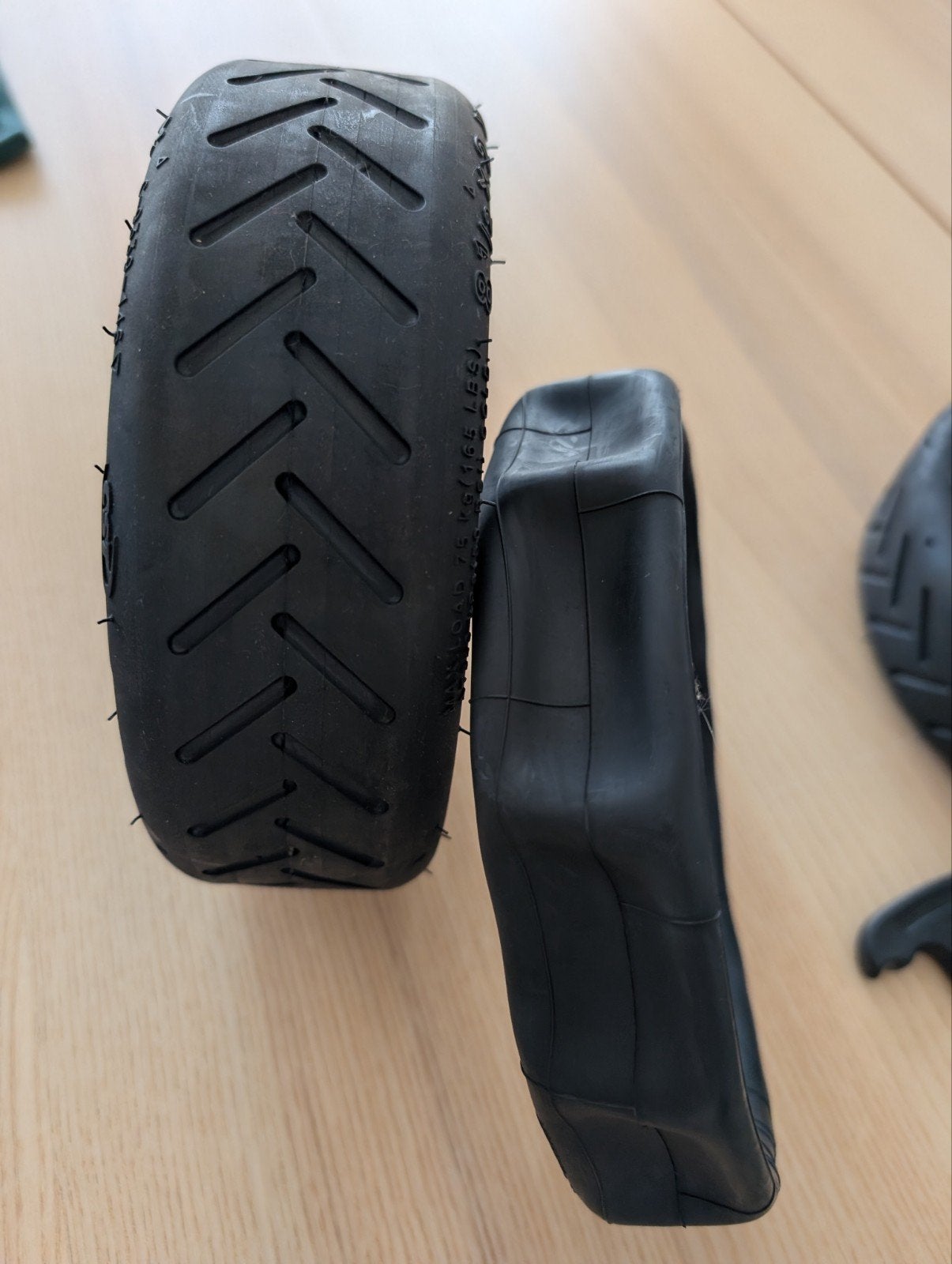 Lot de 2 pneus 8,5 pouces et chambre à air pour trotinette é, Enlèvement ou Envoi, Neuf