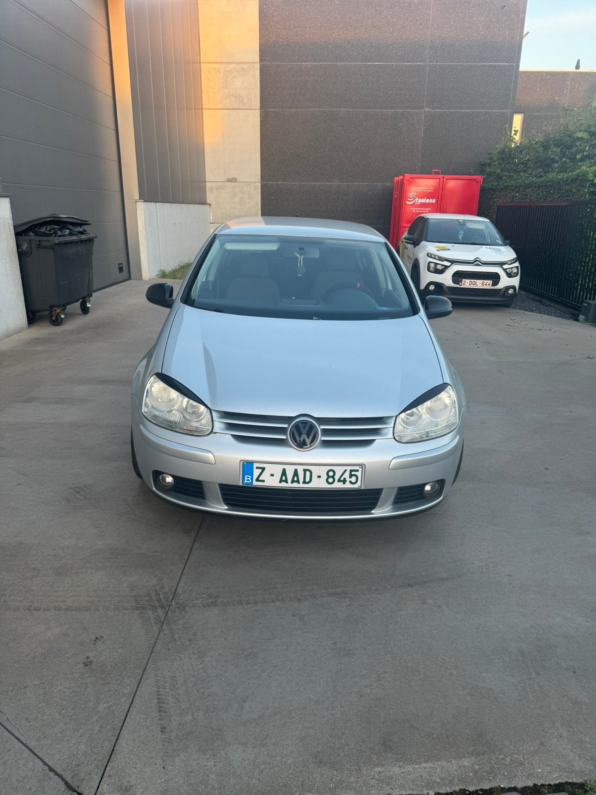 volkswagen golf 5 (voir description), Argent ou Gris, Achat, 4 portes, Essence