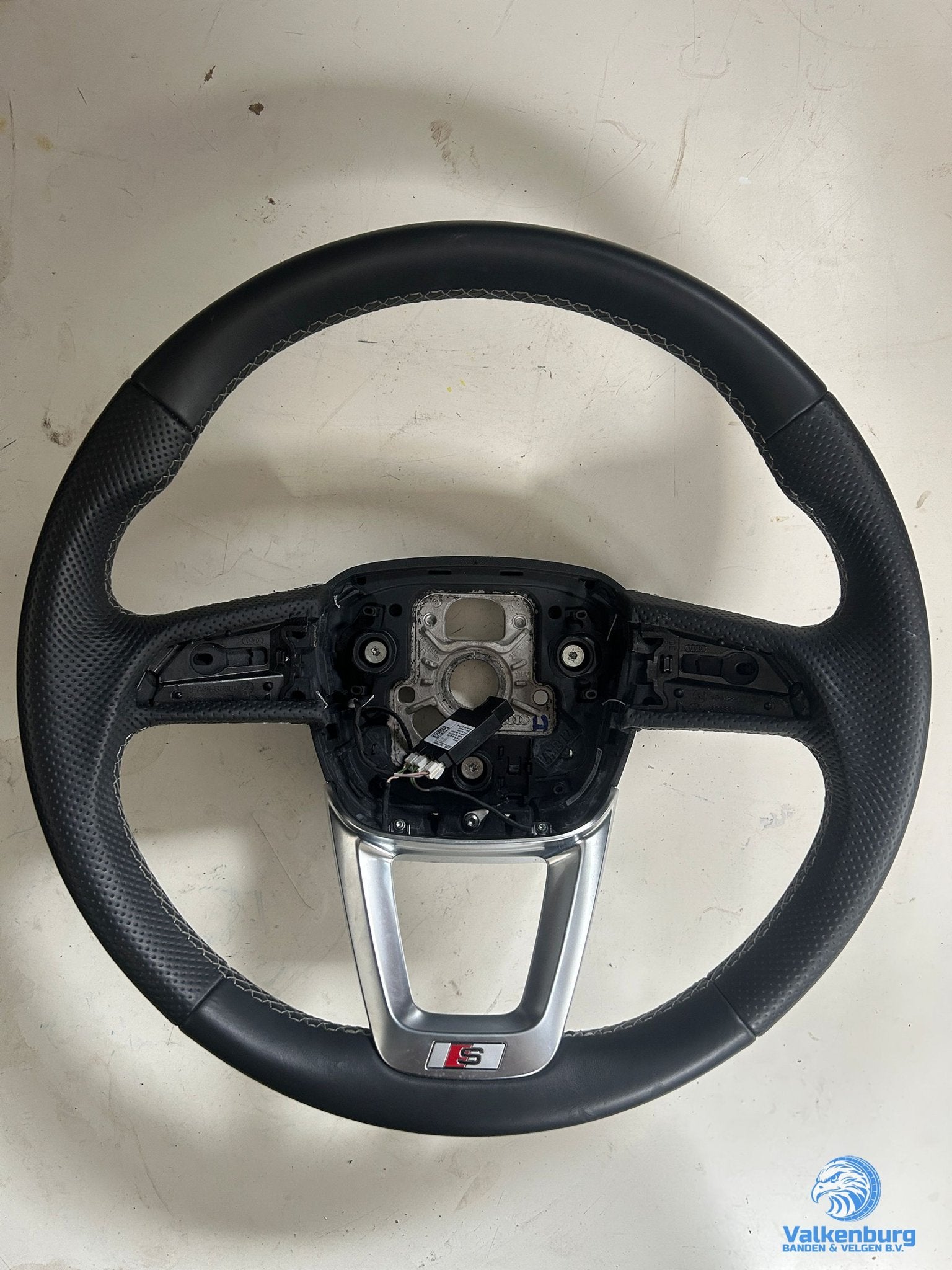 Originele Audi A4 S4 Q4 Q5 Q7 Q8 S line leder geperforeerd s, -, Utilisé, -, -