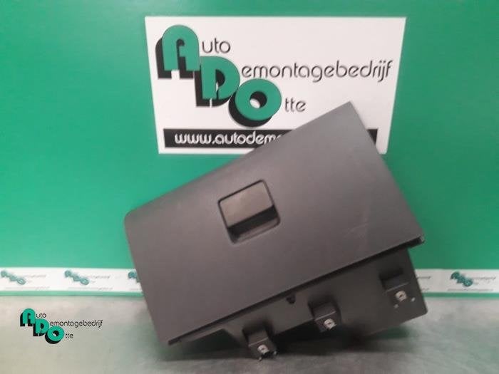 Dashboardkastje van een Volkswagen Fox (Fox 05-), Gebruikt, -, Volkswagen, -