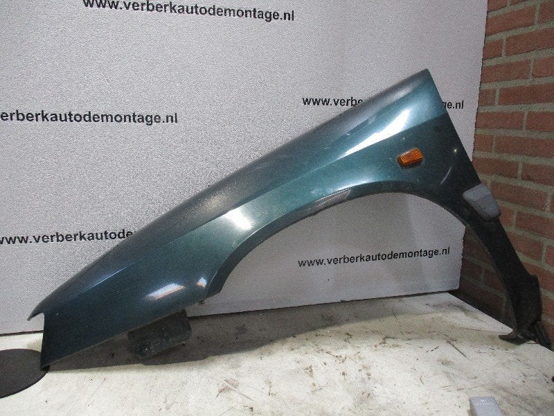 SPATBORD LINKS VOOR Citroën Xantia Break (X1 / 2), Gebruikt, Citroën, Kontakt-citroen@citroen.com, Voor