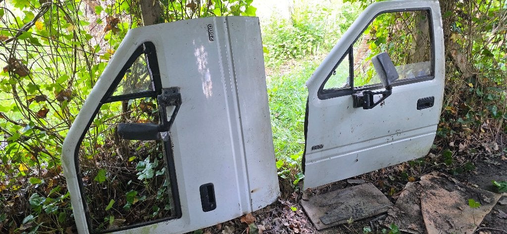 Pièces en tôle pour Isuzu Crew Cab 1990, Enlèvement, Utilisé, Autres marques automobiles, Capot moteur