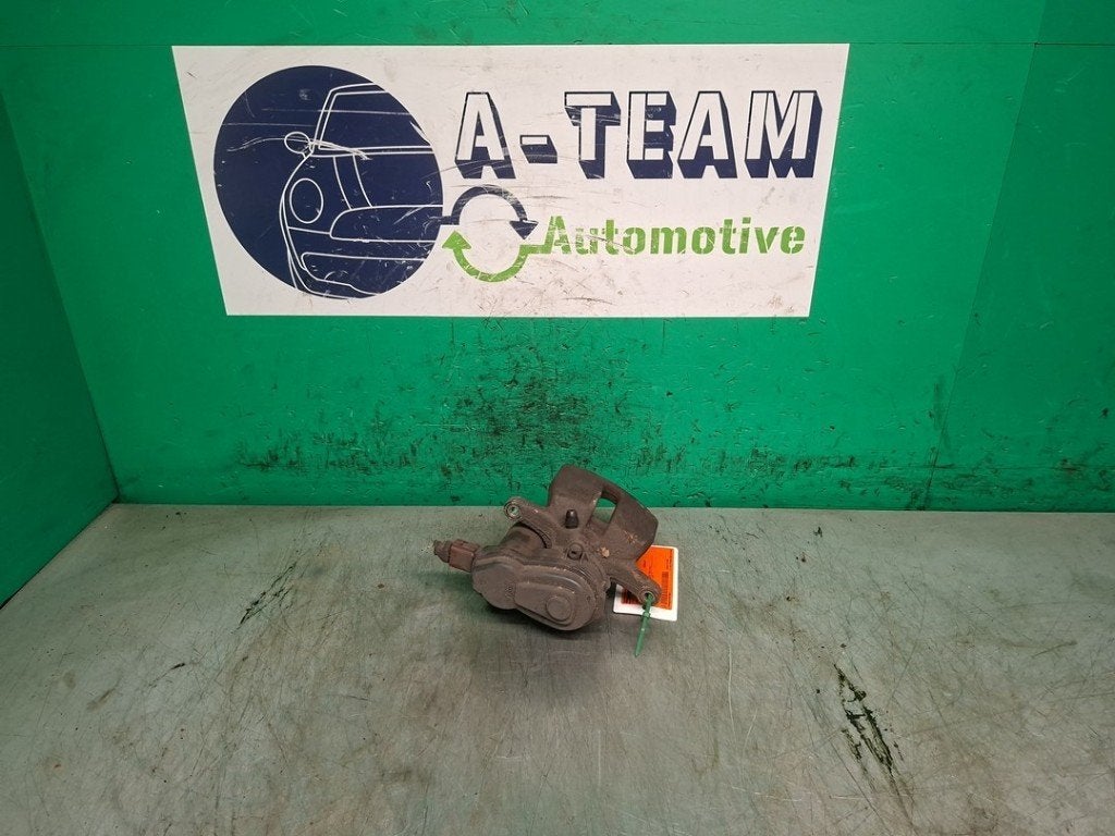 ETRIER DE FREIN ARRIÈRE GAUCHE Audi A4 Avant (B8), Auto-Union-Straße  1,
85057  Ingolstadt, DE, Info@audi.de, Audi, Utilisé