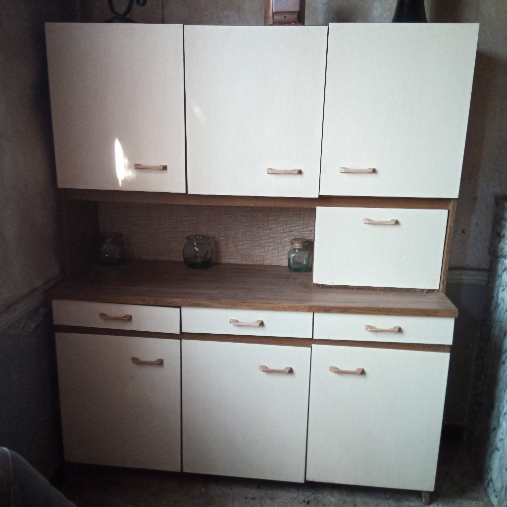 Kleine Keukenkast / Blok, Ophalen, Gebruikt, Bruin, 150 tot 200 cm
