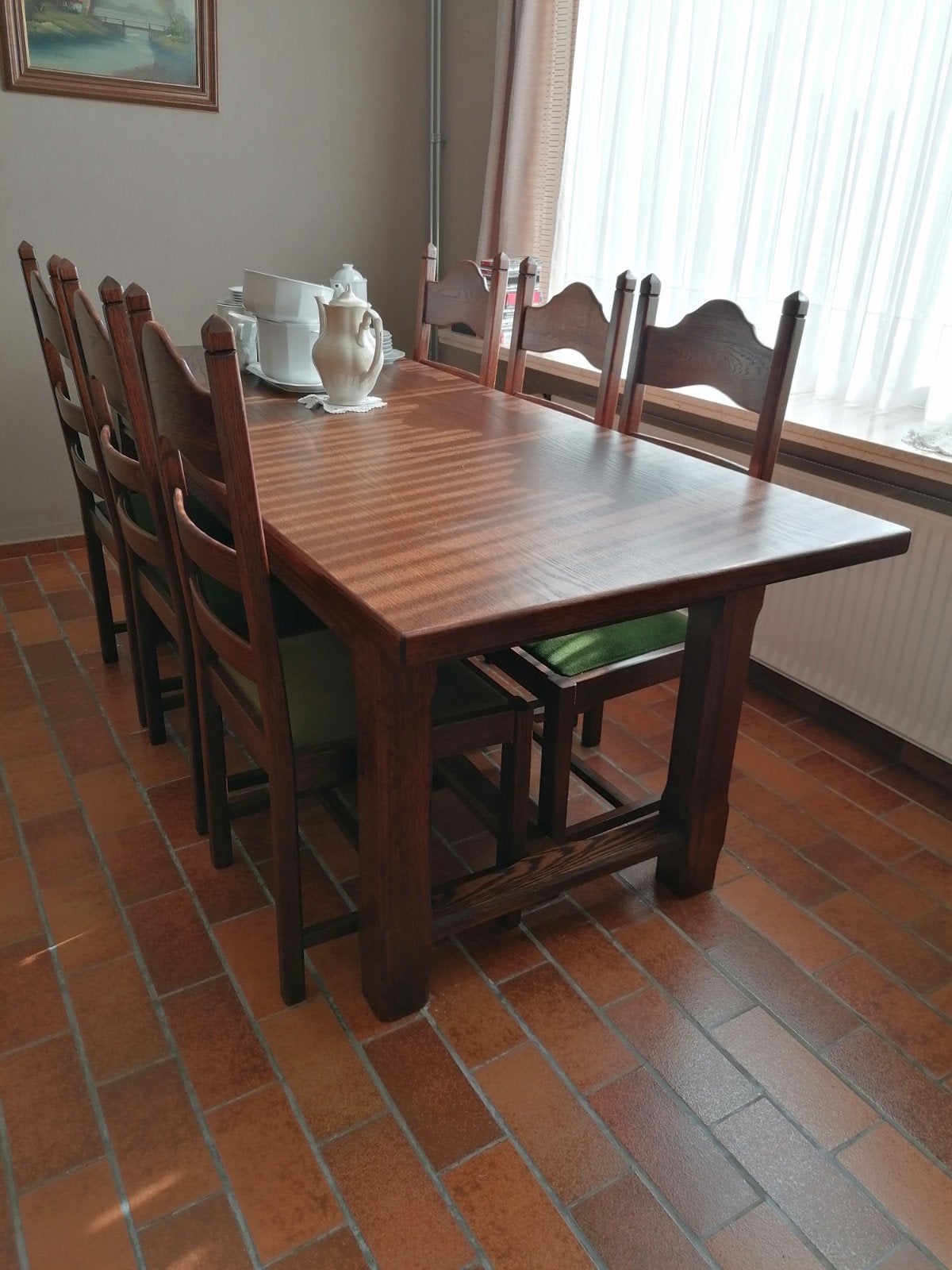 Mooie eetkamertafel met 6 stoelen, Ophalen