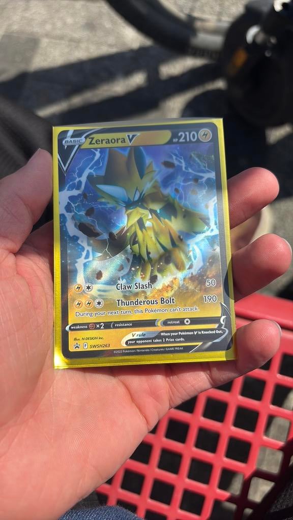 Pokemon kaart, Hobby en Vrije tijd, Verzamelkaartspellen | Yu-gi-Oh!, Ophalen, Zo goed als nieuw