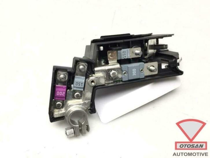 bo te fusibles pour p le de batterie vw touareg 2018 vag 4n0, Volkswagen, Volkswagen AG, Vw@volkswagen.de, Utilisé
