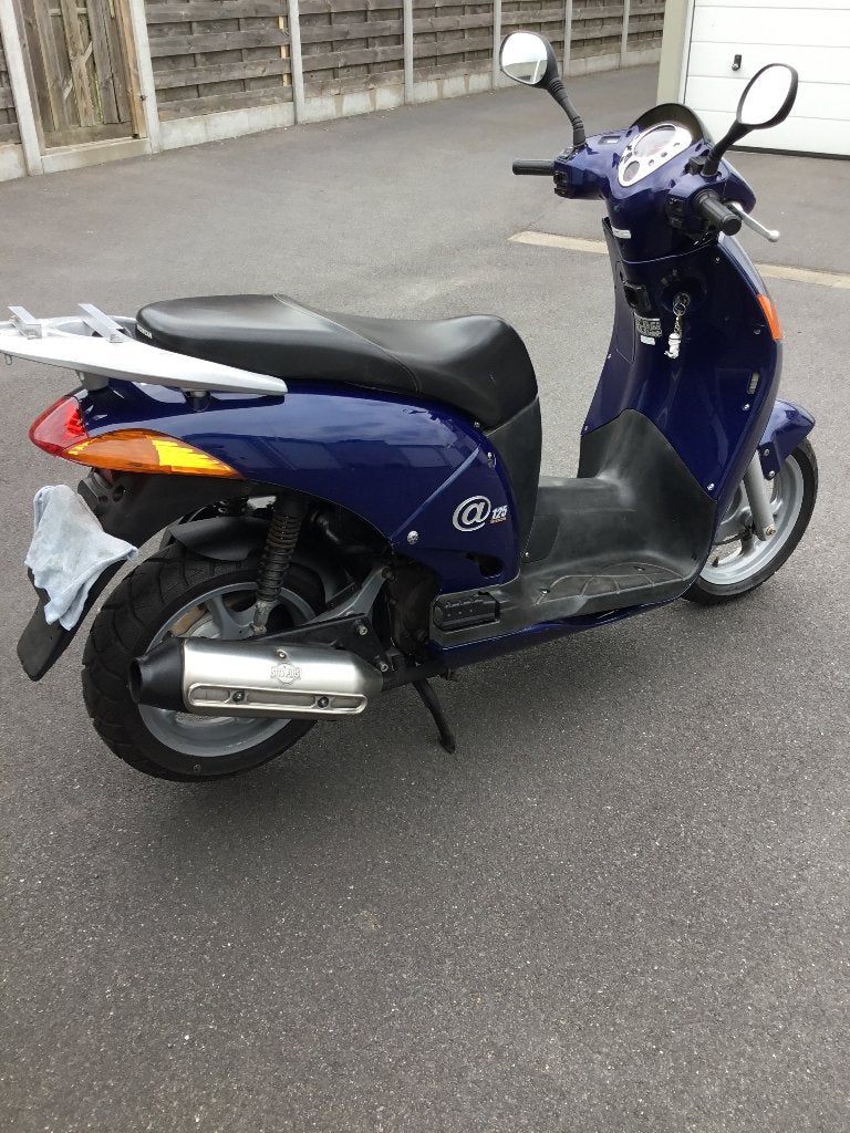 Honda scooter 125cc, Motoren, Motoren | Honda, Scooter, Gebruikt, Particulier, 125 cc