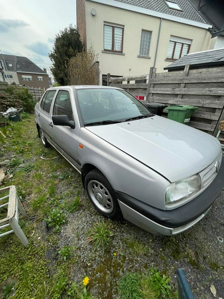 Vento grijs metalice old timer, Autos, Argent ou Gris, Achat, 4 portes, 475 g/km