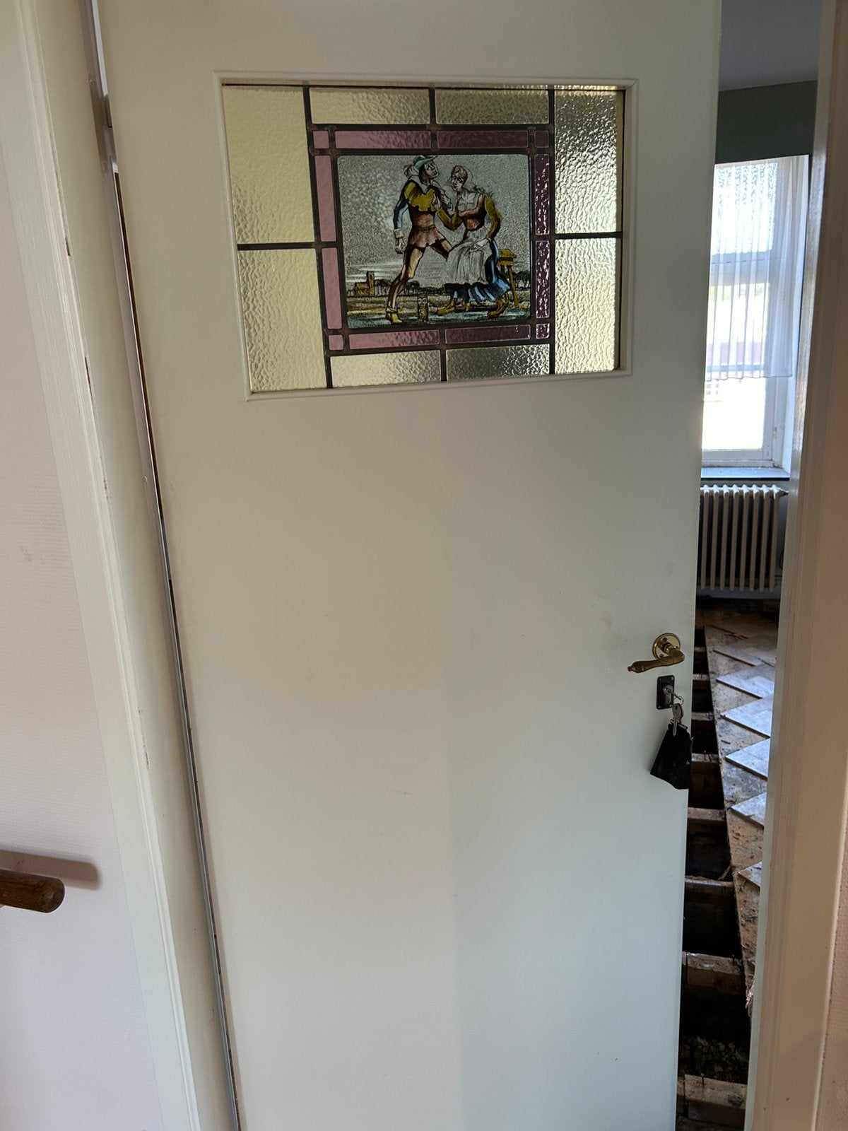 3 deuren met glasloodramen, Ophalen