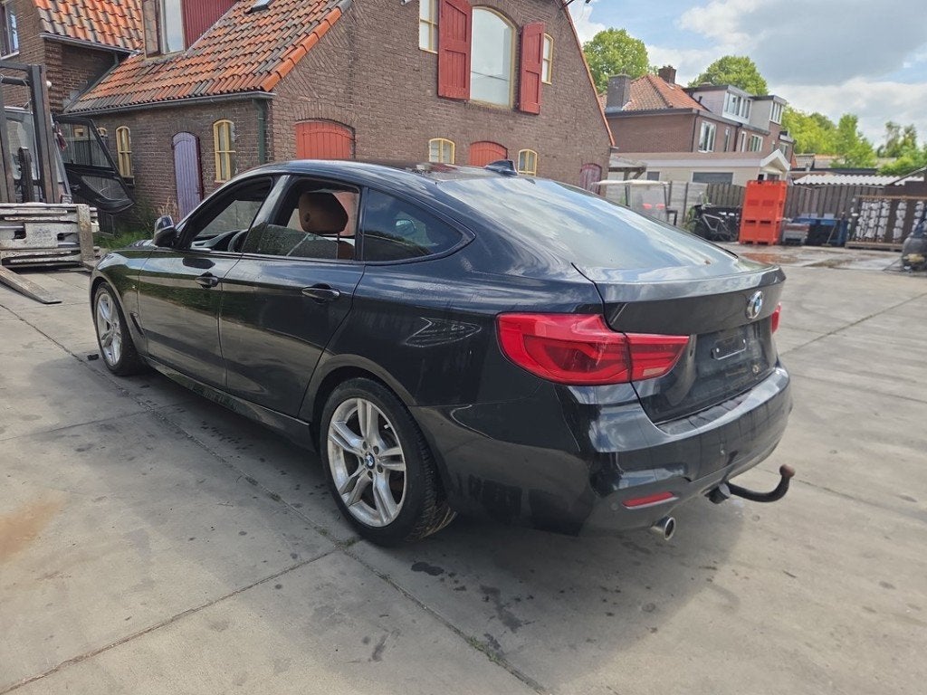 PARE-CHOCS ARRIÈRE BMW 3 serie (F30) (01-2011/10-2018), Arrière, Pare-chocs, Utilisé, BMW