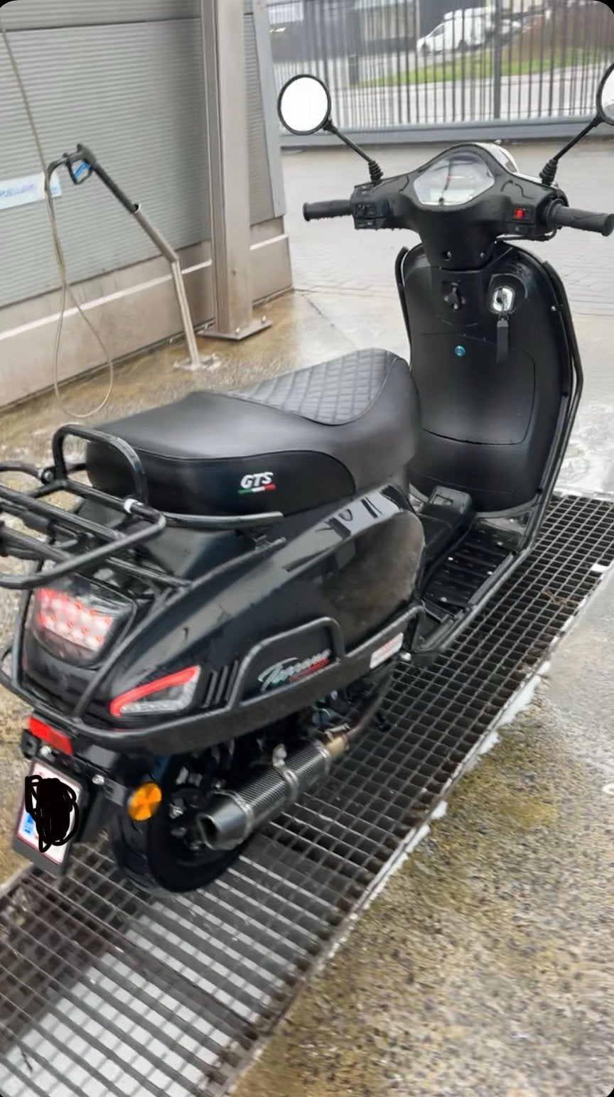 Gts toscana 50cc te ruil/koop, Zo goed als nieuw, Benzine, Ophalen, Overige merken