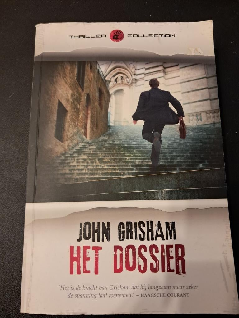 John Grisham - Het dossier, Ophalen of Verzenden, John Grisham