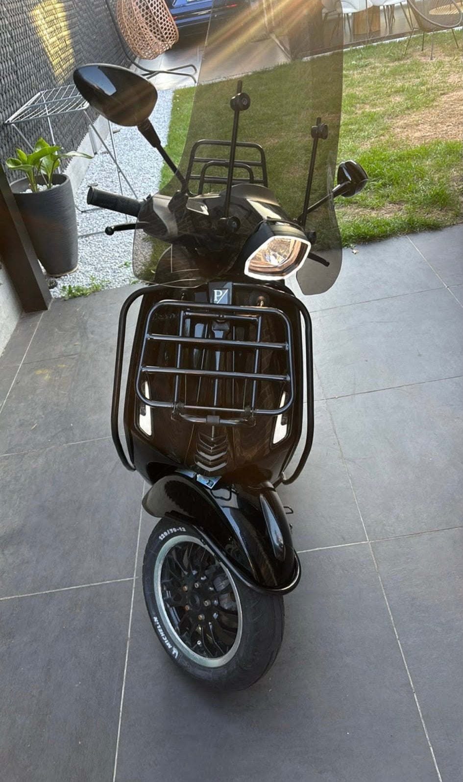 Vespa sprint 2019 Notte A klasse, Fietsen en Brommers, Scooters | Vespa, Ophalen, Zo goed als nieuw