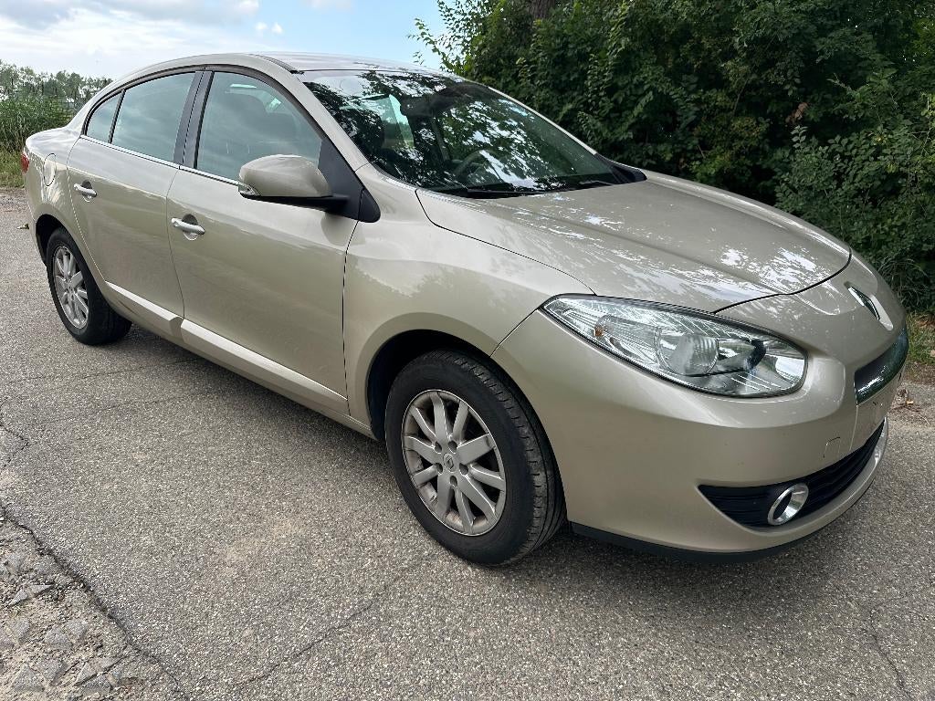 Renault Fluence Automatic 1.5dCi DYNAMIQUE 09/2011 airco, Autos, Euro 5, Achat, 110 g/km, Beige