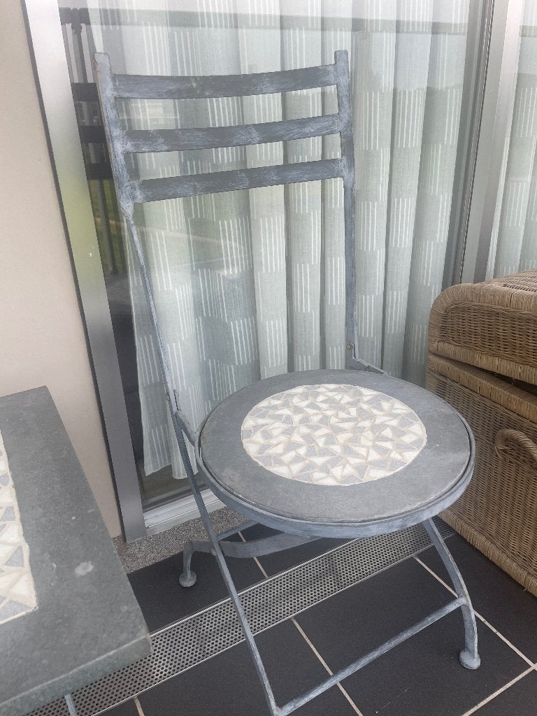 Prachtige zware bistro-set met mozaïek – tafel + stoel, Ophalen, Overige materialen, Gebruikt, Bijzettafel