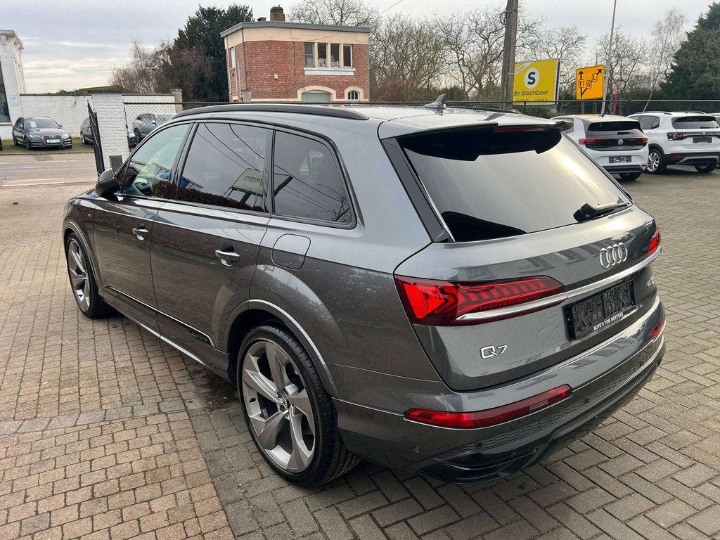 Audi Q7 60 TFSi e Quattro PHEV S line Tip/NP 119000 Euro, Auto's, Automaat, 335 kW, 2995 cc, 2535 kg