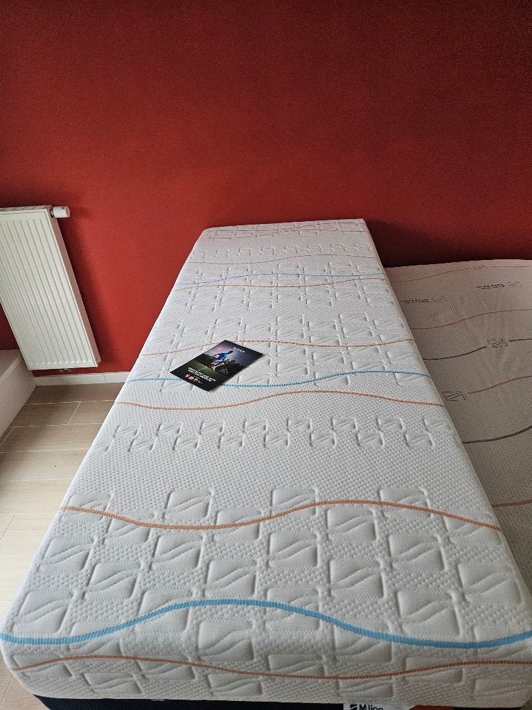 Matelas M line iconic legend 8 (80 x 200cm), Matelas, Enlèvement ou Envoi, 80 cm, 200 cm