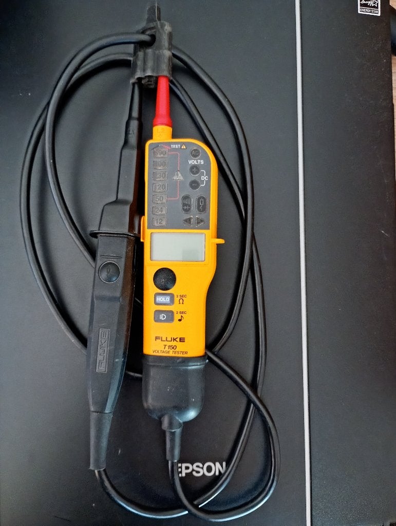 Fluke T 150 Voltage tester, Doe-het-zelf en Bouw, Ophalen of Verzenden, Gebruikt, Multimeter