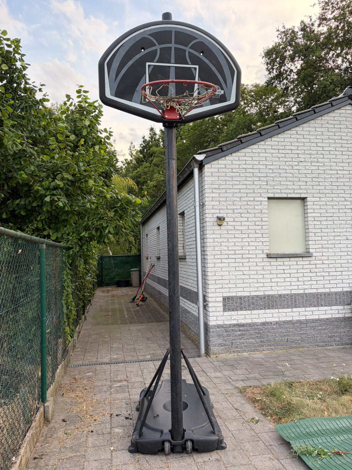 Basketpaal met bord en ring te koop, Sport en Fitness, Basketbal, Ophalen, Gebruikt, Ring, Bord of Paal