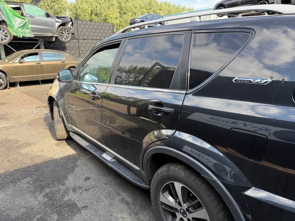 DIVERS Zijskirtset links+rechts SsangYong Rexton W, Autos : Pièces & Accessoires, Info@kgm.be, Pierstraat 229
2550  Kontich, Antwerpen, BE