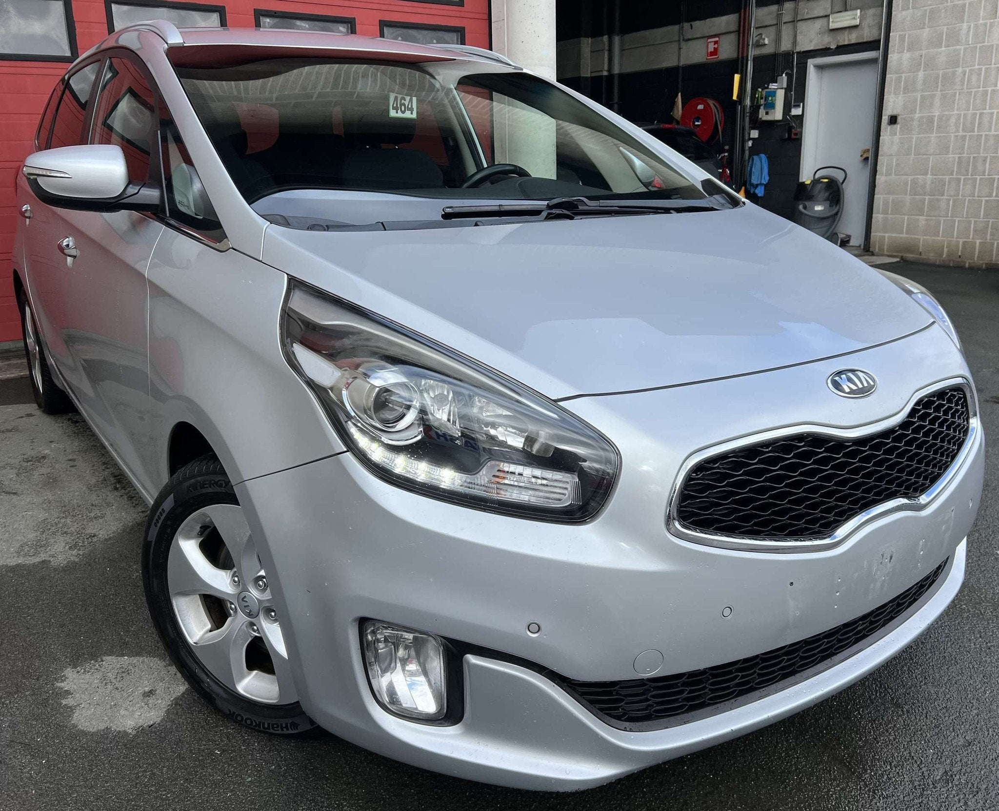 Kia Carens 1.7 CRDI Business Line ISG + 7 PL + CLIM, Autos, Achat, 7 places, Autre carrosserie, 5 portes