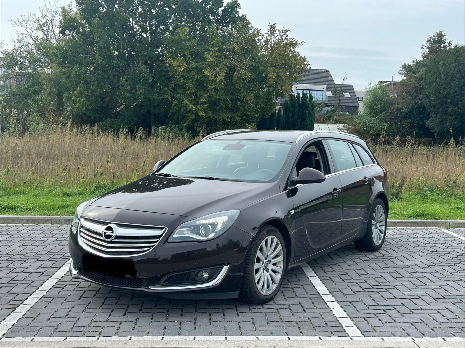 OPEL INSIGNIA SPORTS TOURER SW 2015 2.0DIESEL 192.000KM, Autos, Achat, Boîte manuelle, Noir, 5 portes