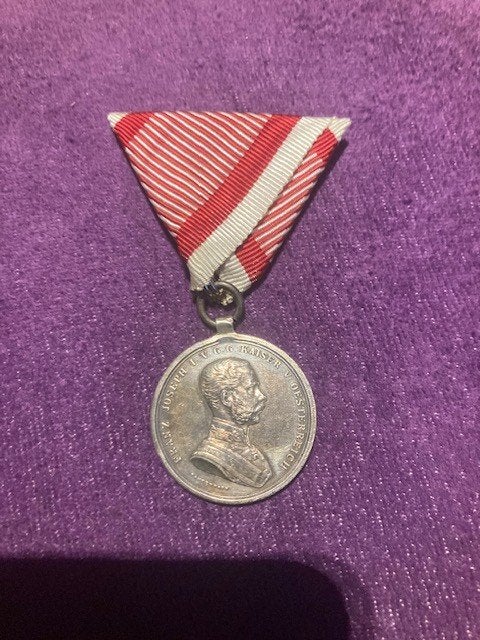 Zilveren medaille WOI (Oostenrijk / Franz-Jozef), Verzamelen, Ophalen of Verzenden, Landmacht, Lintje, Medaille of Wings