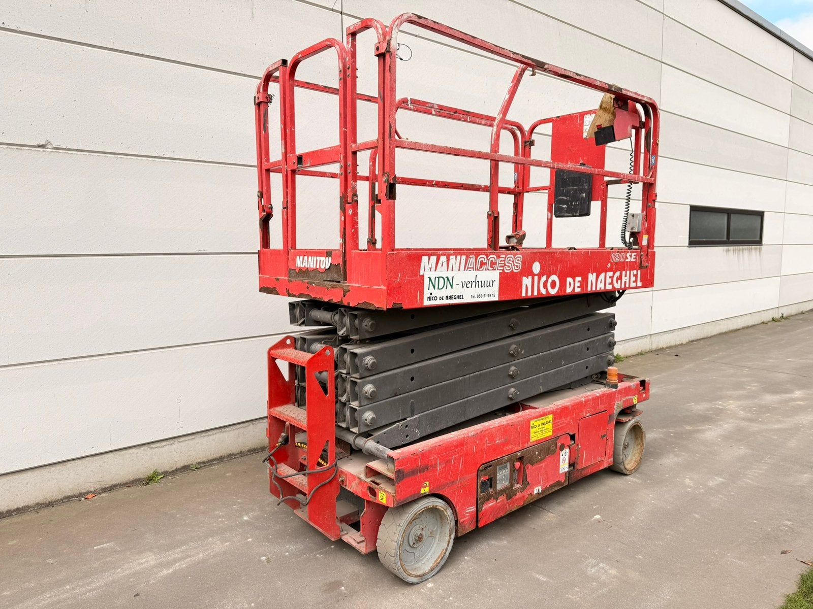 Manitou 120SE schaarlift, 184 uren in prima staat 12 meter, Ophalen