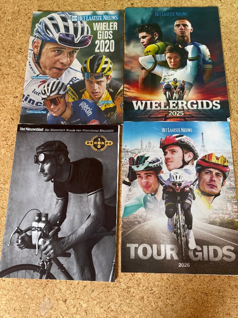 krant 4 wielertijdschriften, Ophalen of Verzenden, Nieuw, Krant