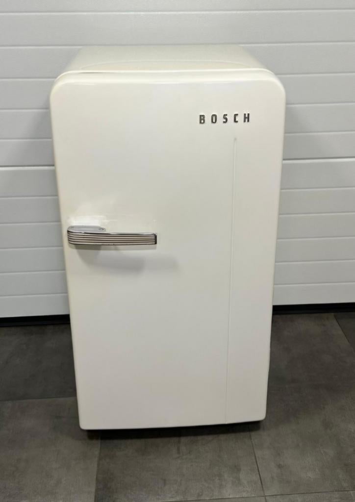 Retro bosch koelkast, Elektronische apparatuur, Koelkasten en IJskasten, Ophalen