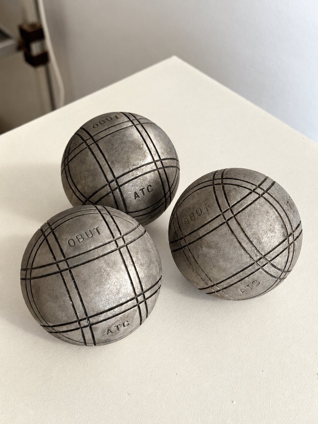 Triplette Obut ATC acier tendre carbon / 3 boules 705, Sports & Fitness, Enlèvement ou Envoi, Obut, Obut, Obut