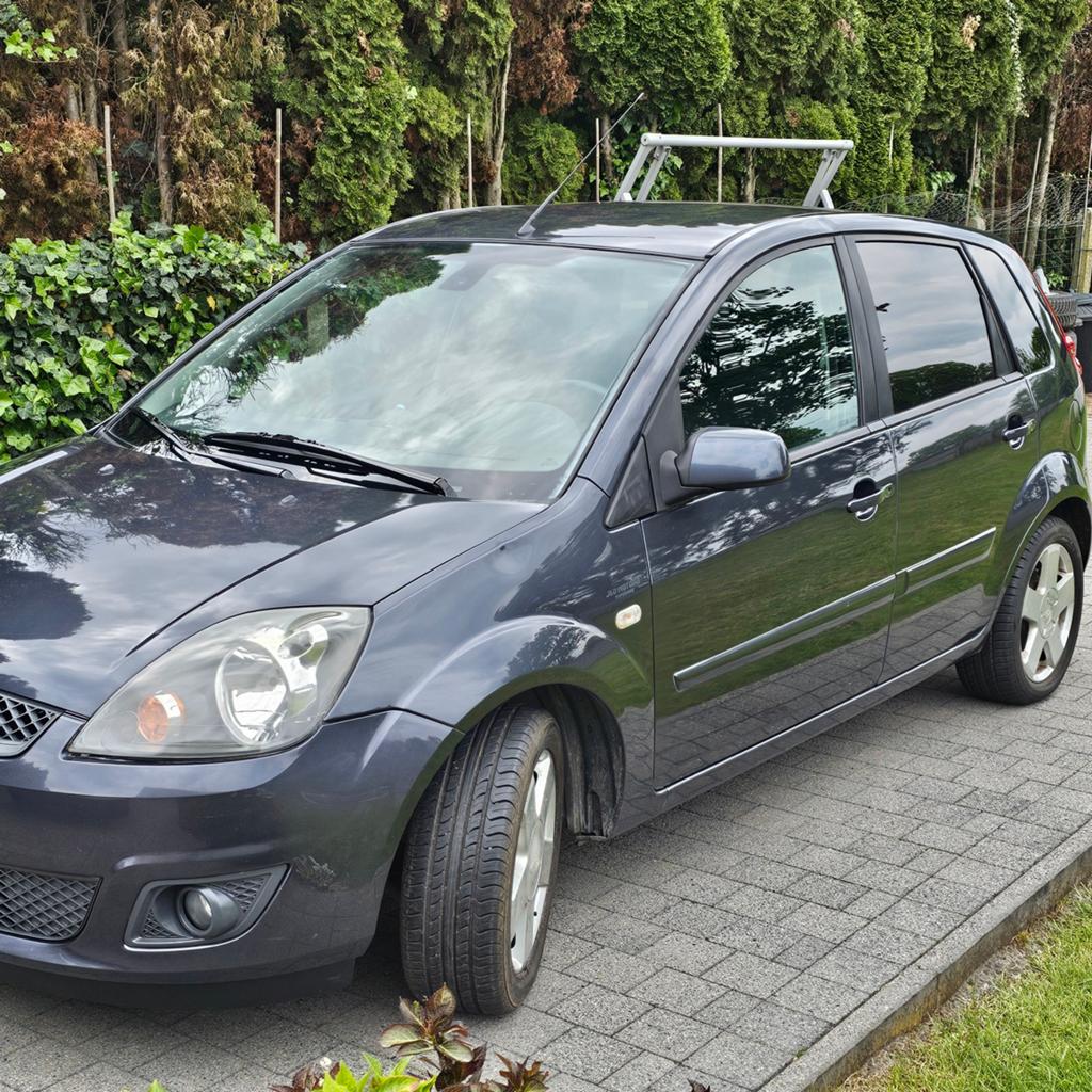 Ford Fiesta 1.3i benzine word gekeurd voor verkoop, Autos, Capteur de lumière, Achat, Entreprise, 5 portes
