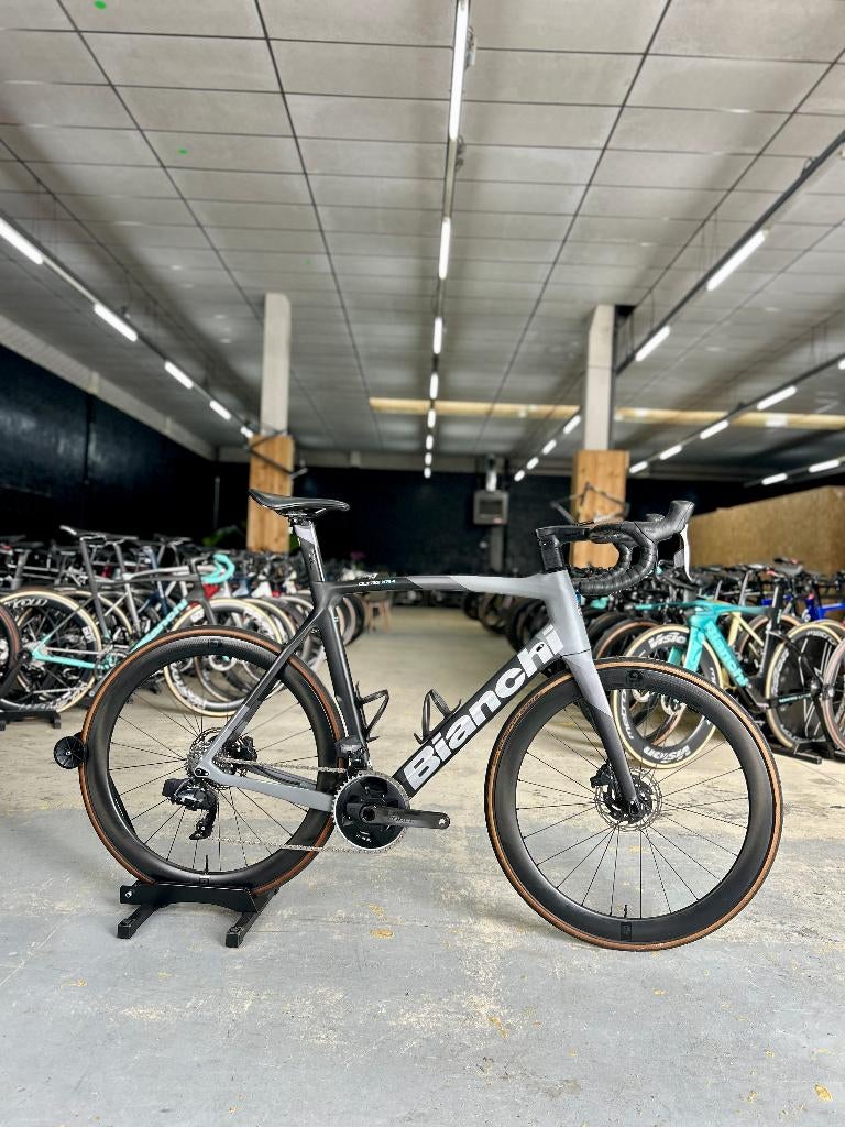 Bianchi Oltre XR4 AXS Carbon Racefiets, Enlèvement, Comme neuf