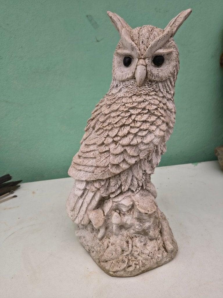 Tuinbeeld uil 40cm hoogte, Tuin en Terras, Ophalen, Gebruikt, Beton, Dierenbeeld