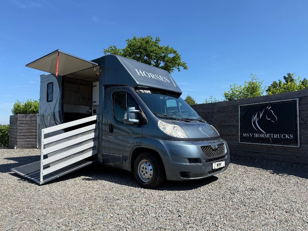 PEUGEOT BOXER | HORSETRUCK | GUILLAUME | PRO SAFETY 3XL, Ophalen, Gebruikt, Overige materialen, Overige typen
