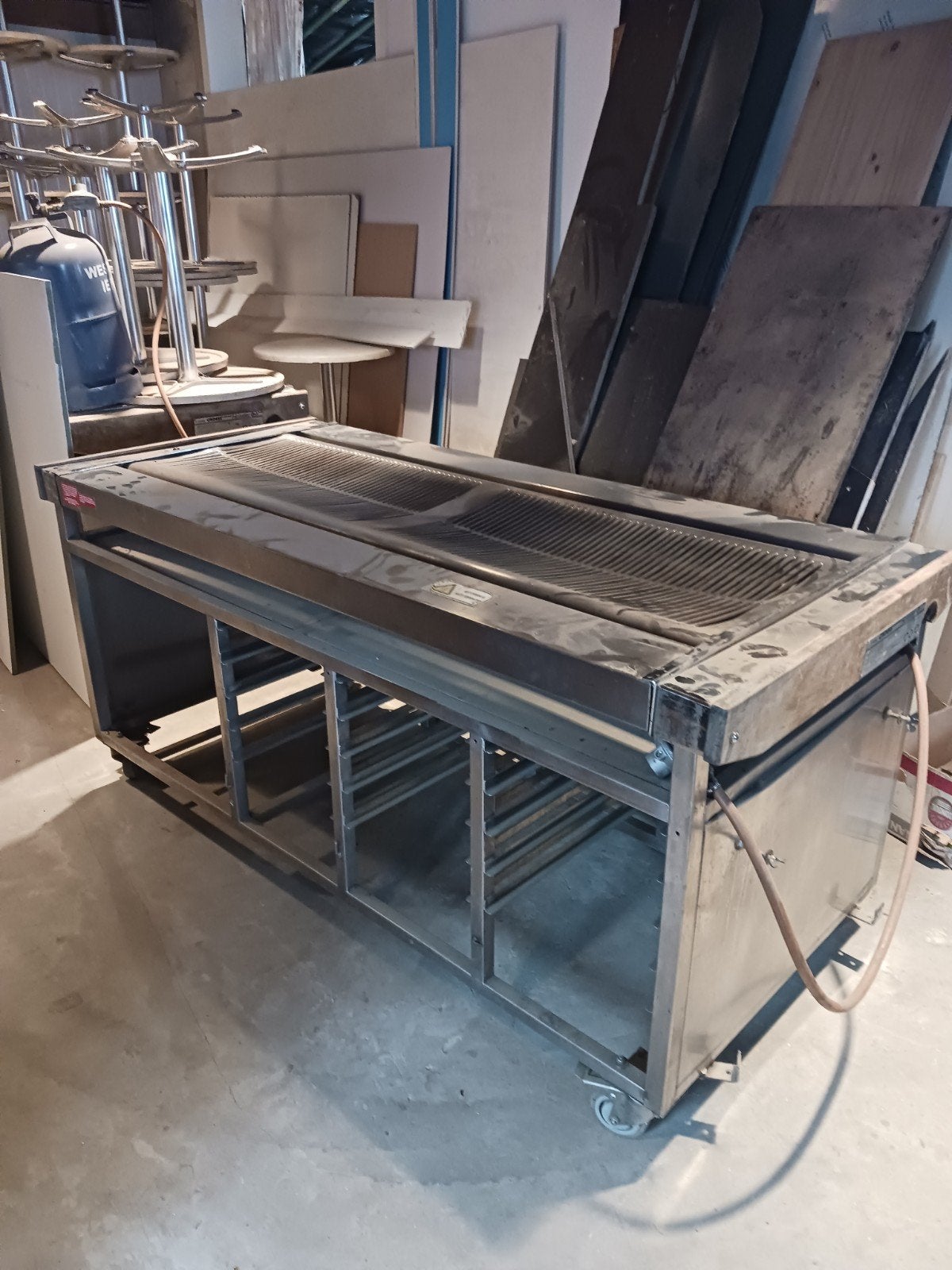 industrielle gas barbecue, Ophalen