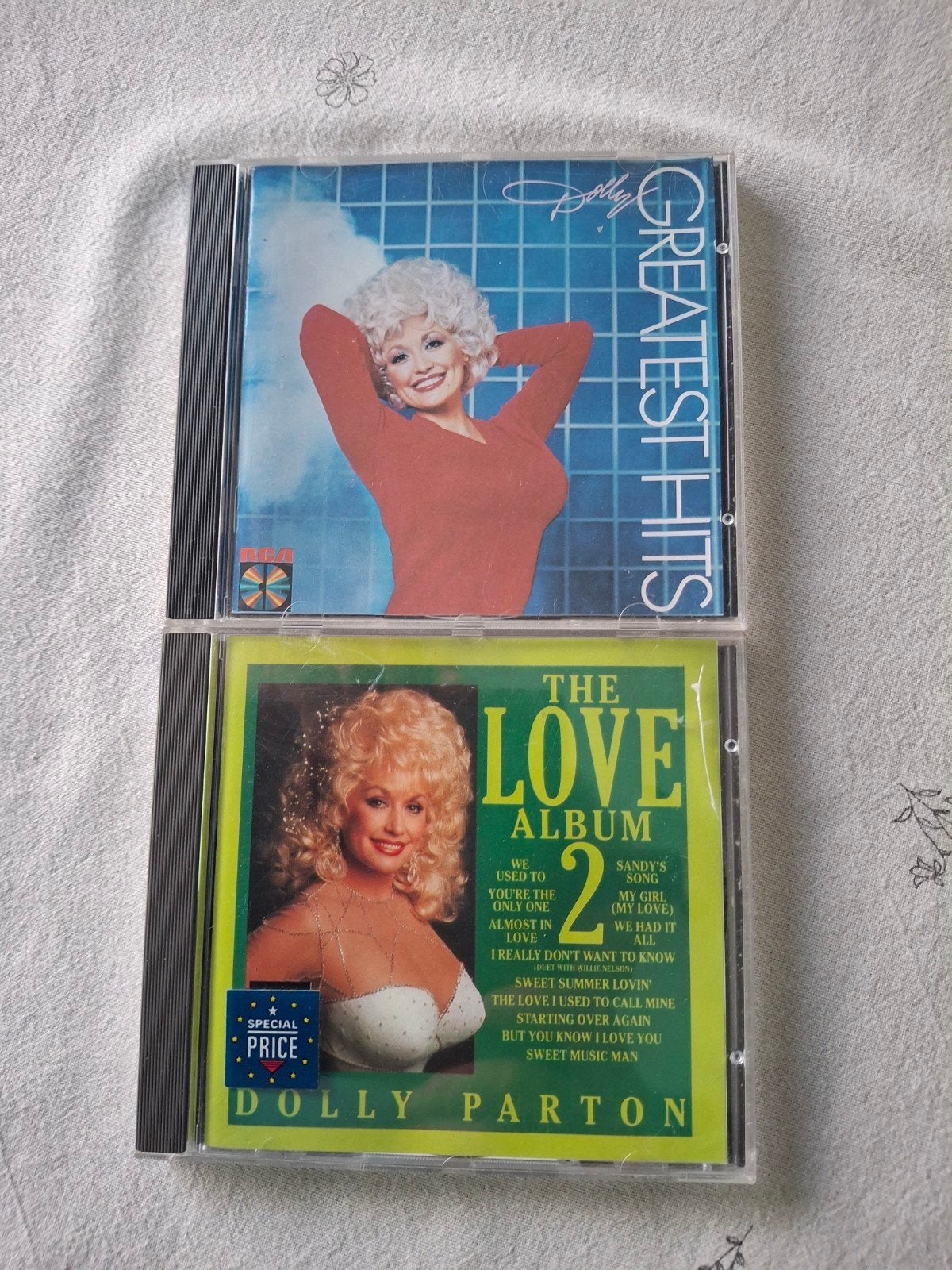 CD Dolly Parton, Enlèvement ou Envoi