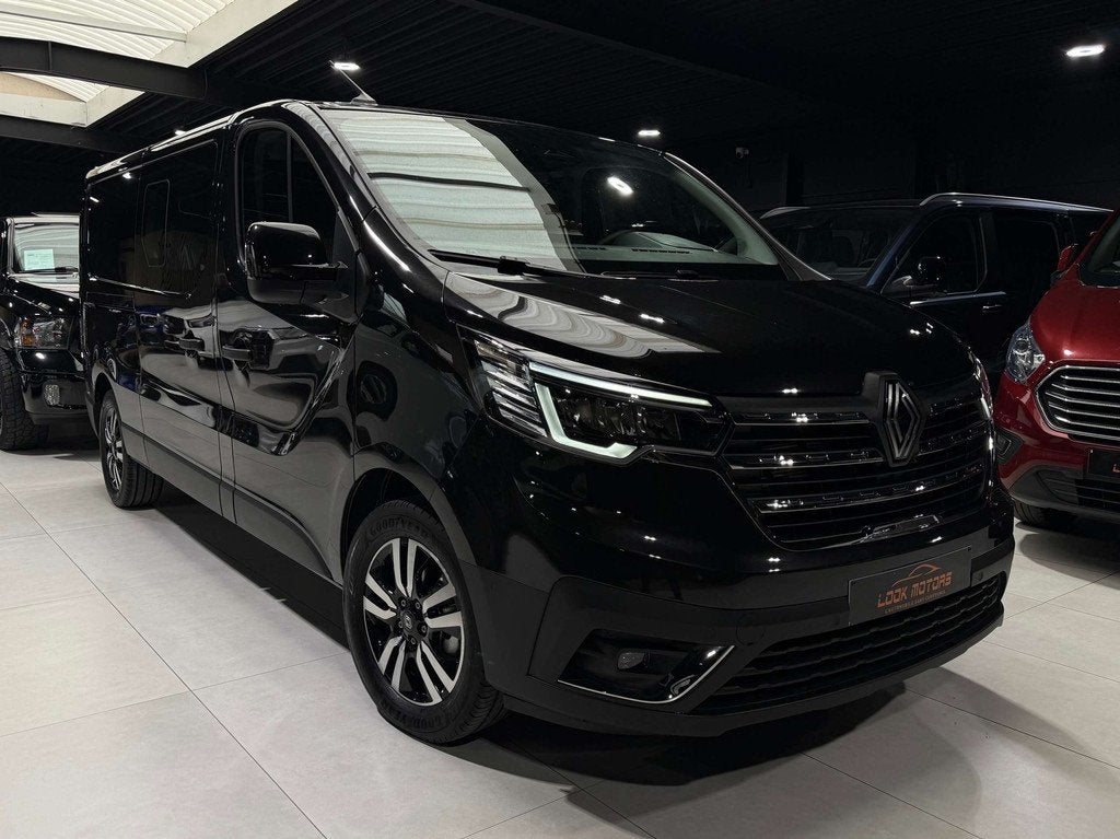 Renault Trafic Extra Long 2.0 dCi AUTO 6 PLACES DOUBLE PORTE, 188 g/km, https://public.car-pass.be/vhr/f606da06-a708-47b6-b2dd-81ad4b6ad6b6