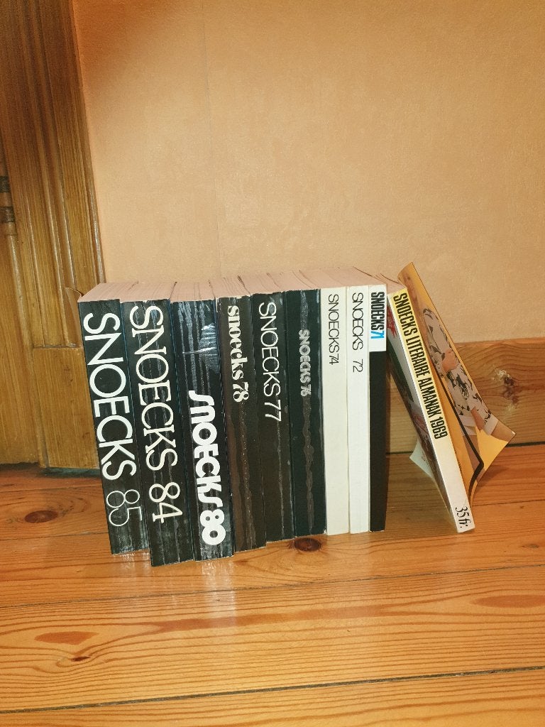 SNOECKS boeken, Boeken, Ophalen, Zo goed als nieuw, Media