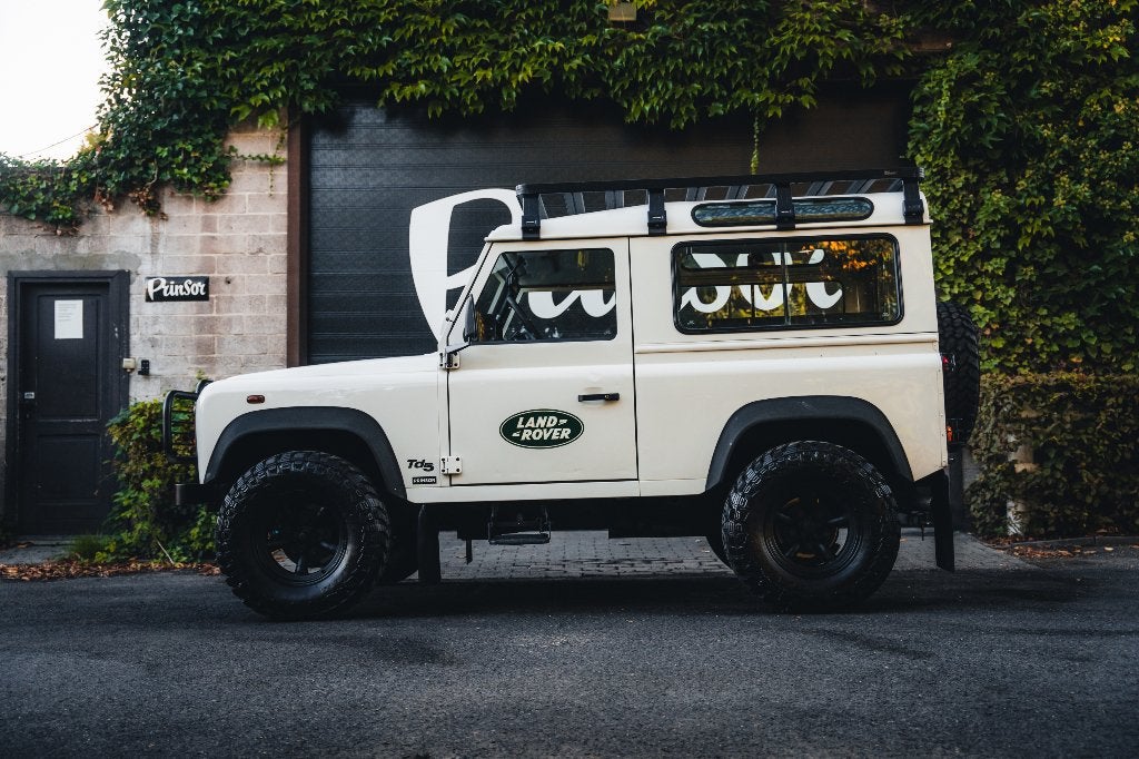 Land Rover Defender 90//TD5//UN SEUL PROPRIÉTAIRE //, Autos, 4x4, Achat, https://public.car-pass.be/vhr/7ea2e844-18e9-49b8-a3a9-3788a3c4e19d