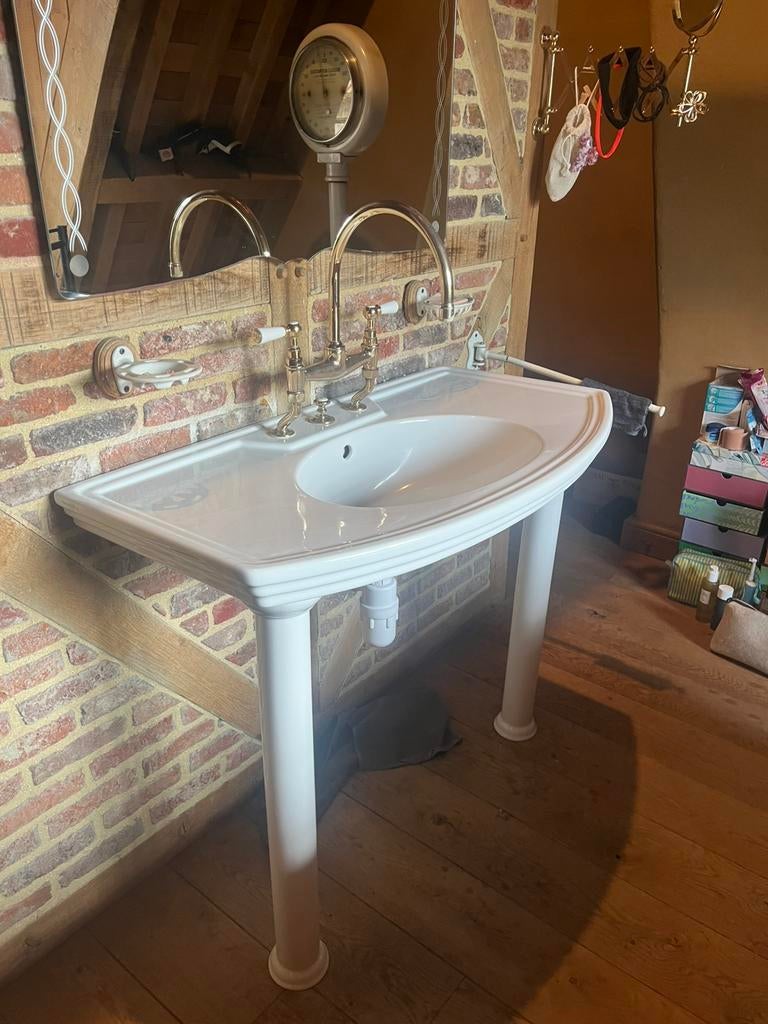 Badkamer meubel, Ophalen