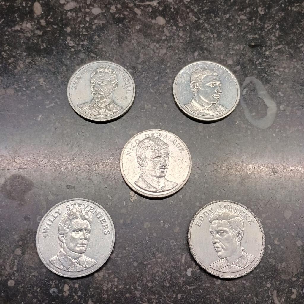 BP pennings 5 stuks met afbeeldingen van wielrenners., Ophalen