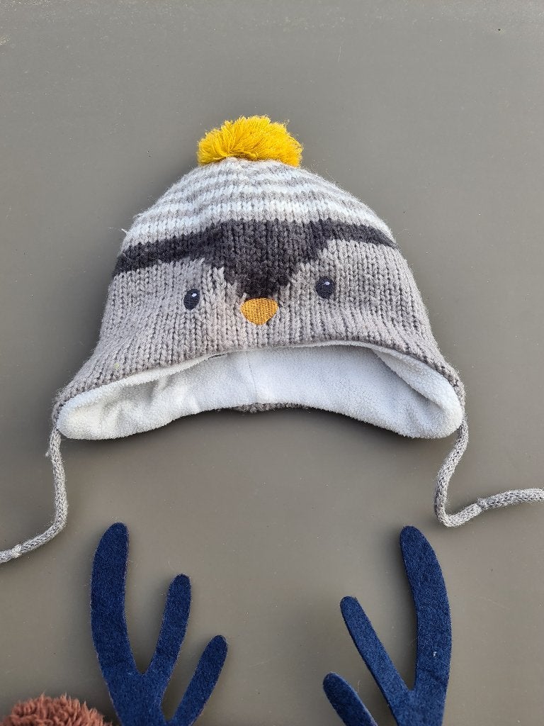 pinguin muts, 86, Kinderen en Baby's, Babykleding | Maat 86, Ophalen, Zo goed als nieuw
