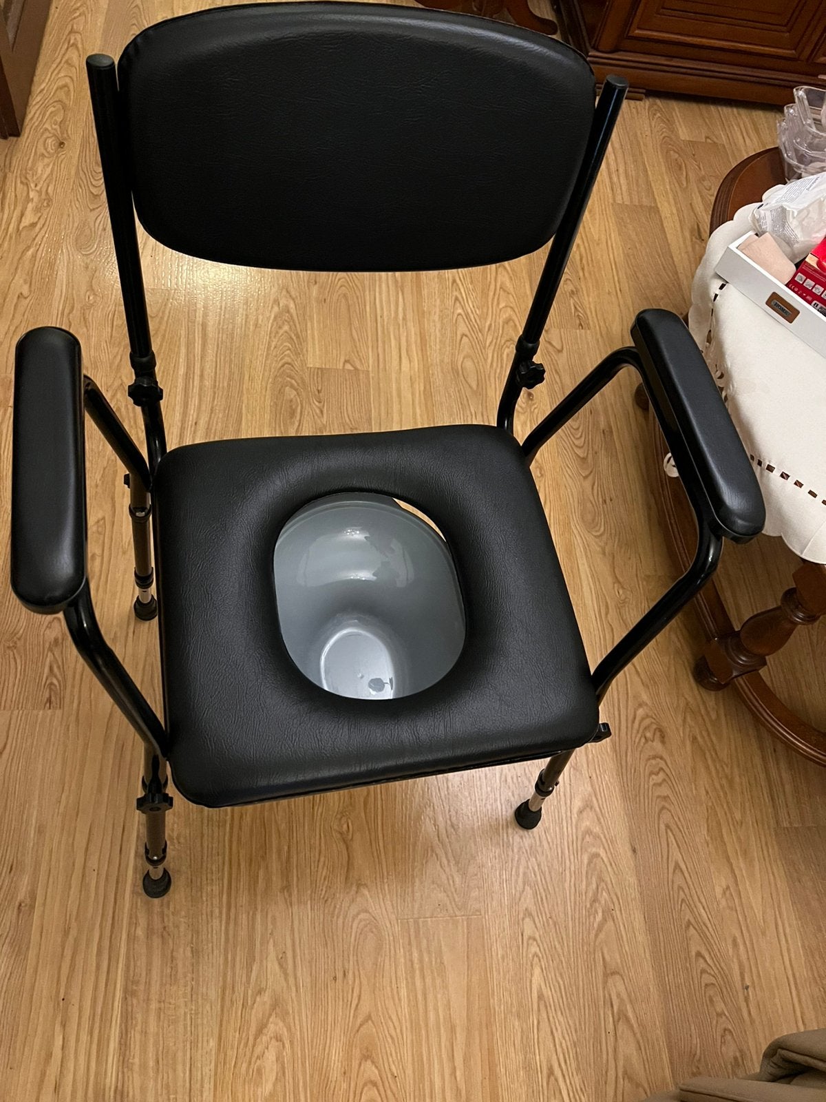 Nouvelle chaise de toilette, Enlèvement, Neuf