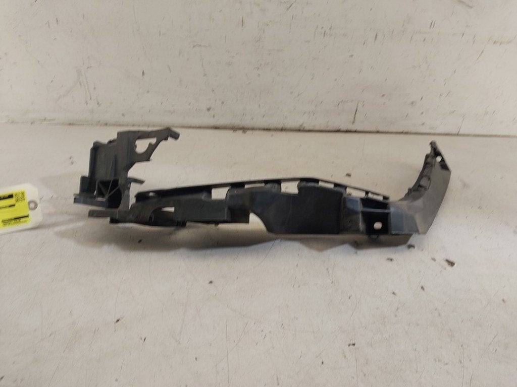 KOPLAMP HOUDER LINKS Seat Leon (5FB) (01-2012/08-2020), Gebruikt, Service@seat.de, Seat Deutschland GmbH, Seat