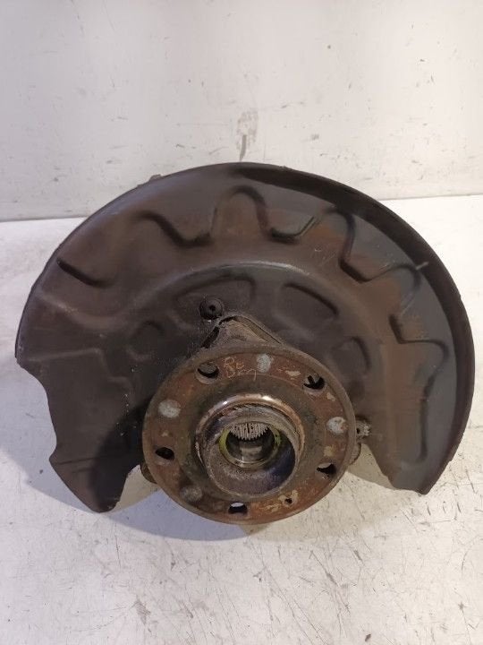 Wielnaaf rechts voor Volkswagen Golf, Onderdelen@venauto.nl, Van der Ven Autorecycling B.V., Ettenseweg 76, 4706 PB Roosendaal, The Netherlands