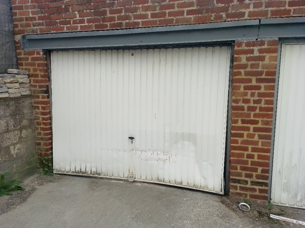 garage à louer strepy bracquegnies