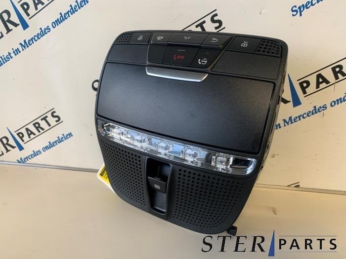 Eclairage intérieur avant d'un Mercedes C-Klasse, 3 mois de garantie, Utilisé, -, -